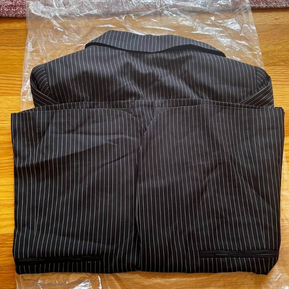 Reformation The Classic Relaxed Blazer | Black And White 🛍Thanksgiving Day Sale - Picture 9 of 10